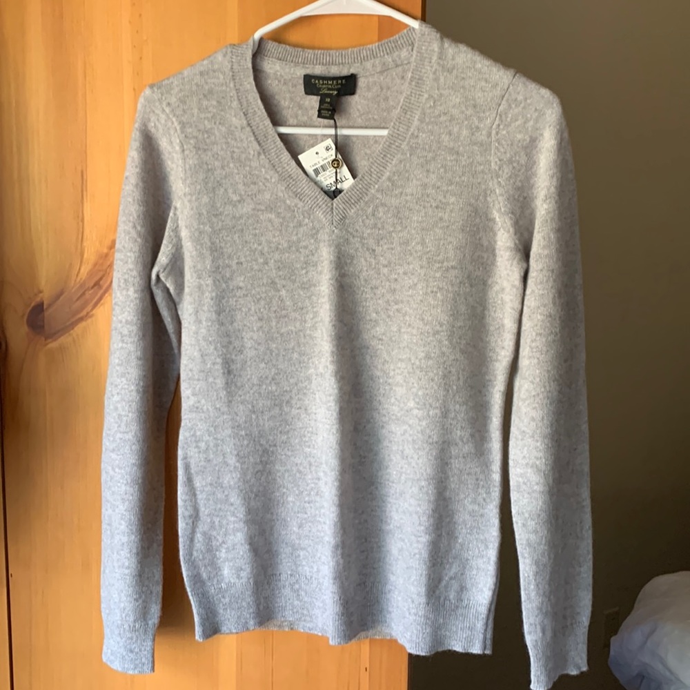 Grey cashmere sweater